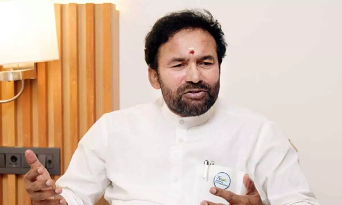ఆధునికంగా బేగంపేట, కరీంనగర్, వరంగల్ స్టేషన్లు 