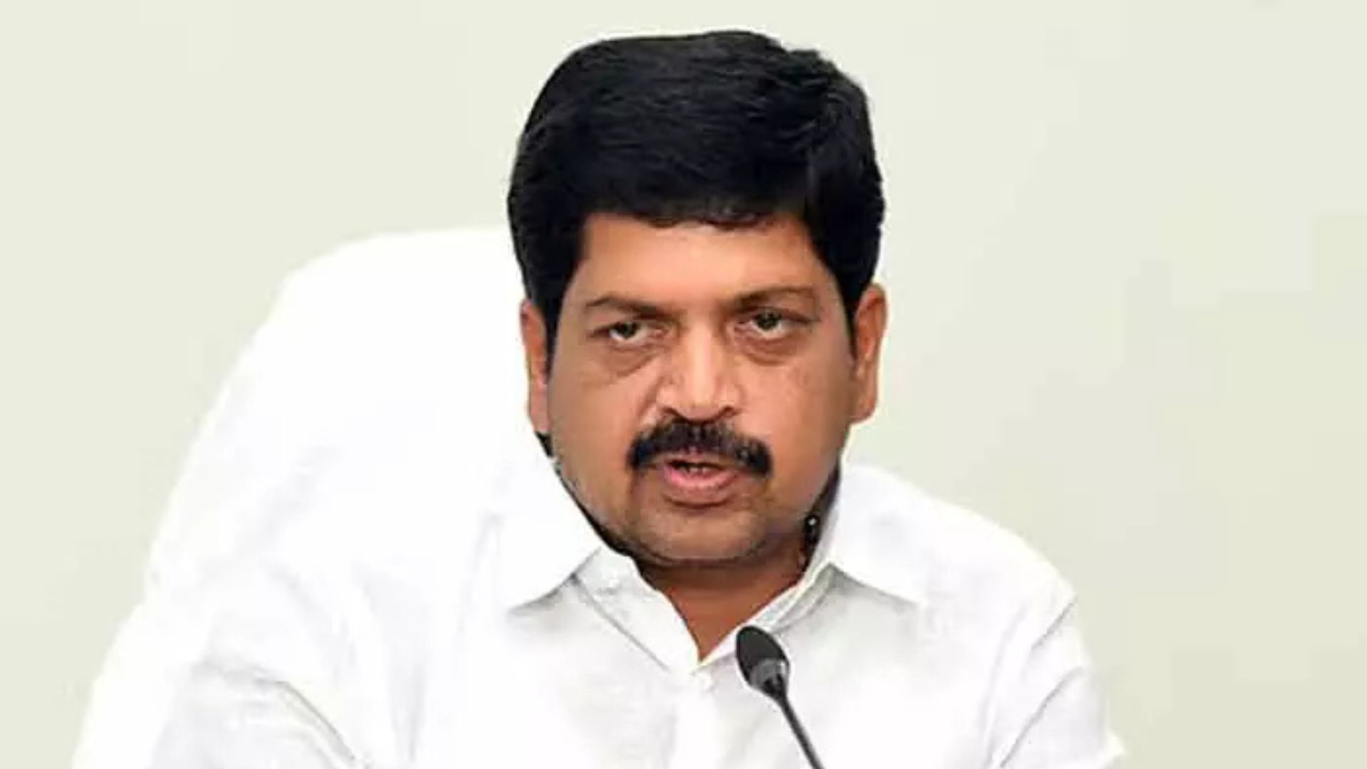 మంత్రి కొల్లు రవీంద్ర: సిట్‌ విచారణతో జగన్‌ గుండెల్లో గుబులు